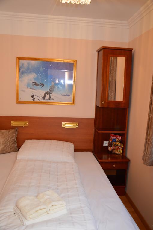 Private Room Pyrkerstrasse Bad Hofgastein Habitación foto